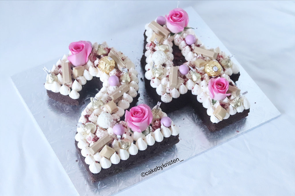 Number Cake - Organic and vegan number-shaped cake delivered to your home
